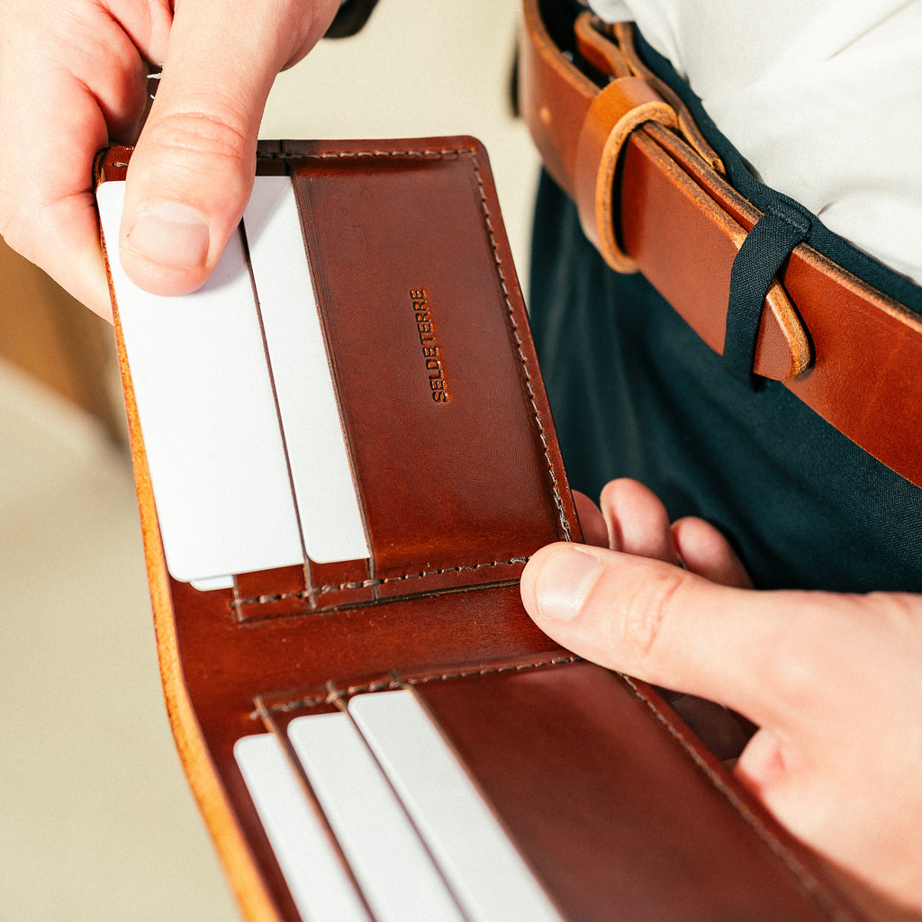 Bi-Fold Wallet